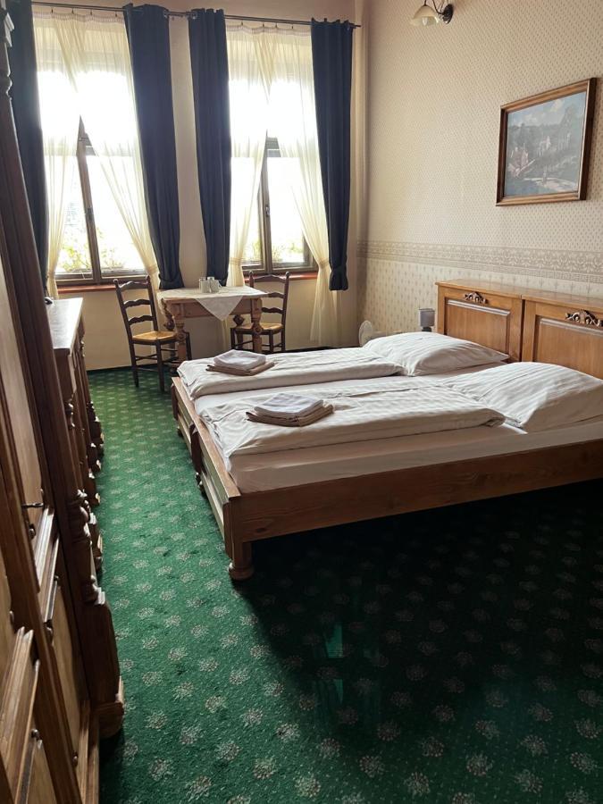 Hotel Maxim Frydek-Mistek Exterior photo